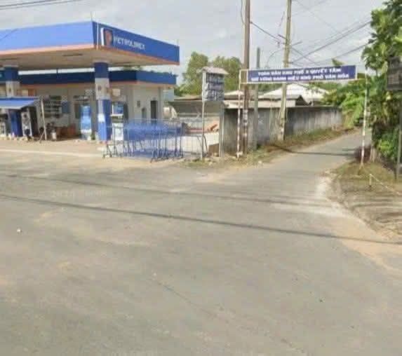 Nhà mặt tiền đường 3 Tháng 2, Thị Trấn Giồng Trôm 230m² giá 3.65 tỷ - Cơ hội đầu tư tuyệt vời!