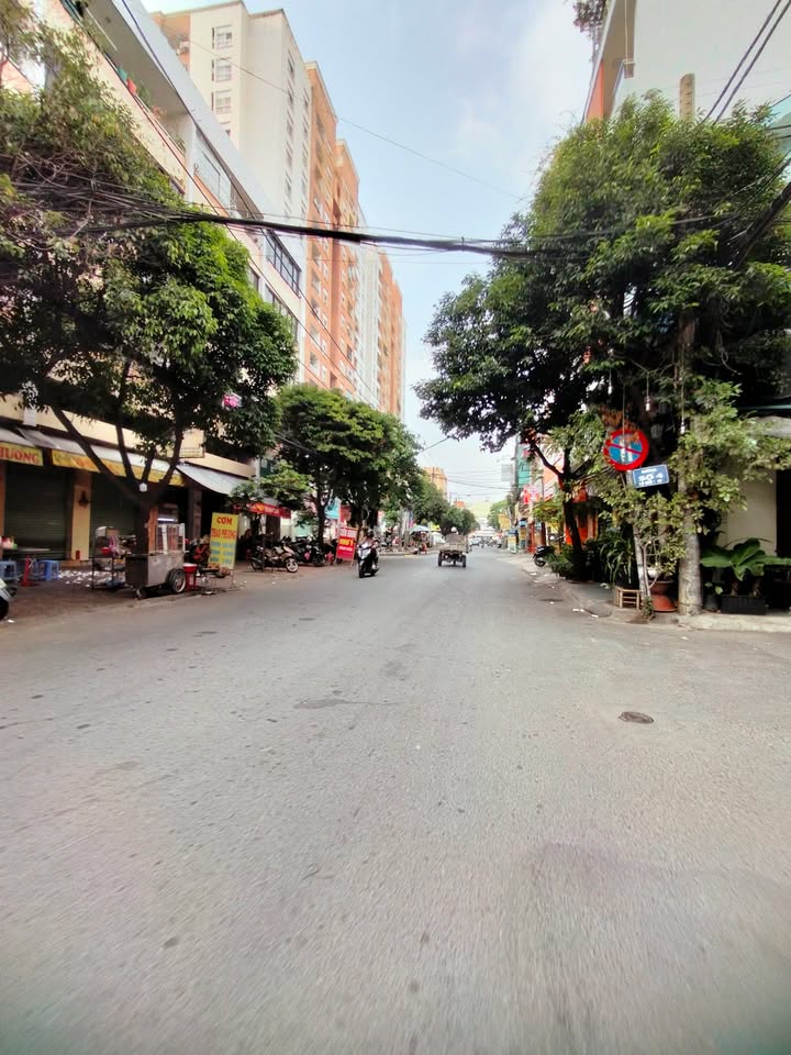 Nhà Bàu Cát, Quận Tân Bình 99m² giá 8.5 tỷ - Đón Tết ngay!