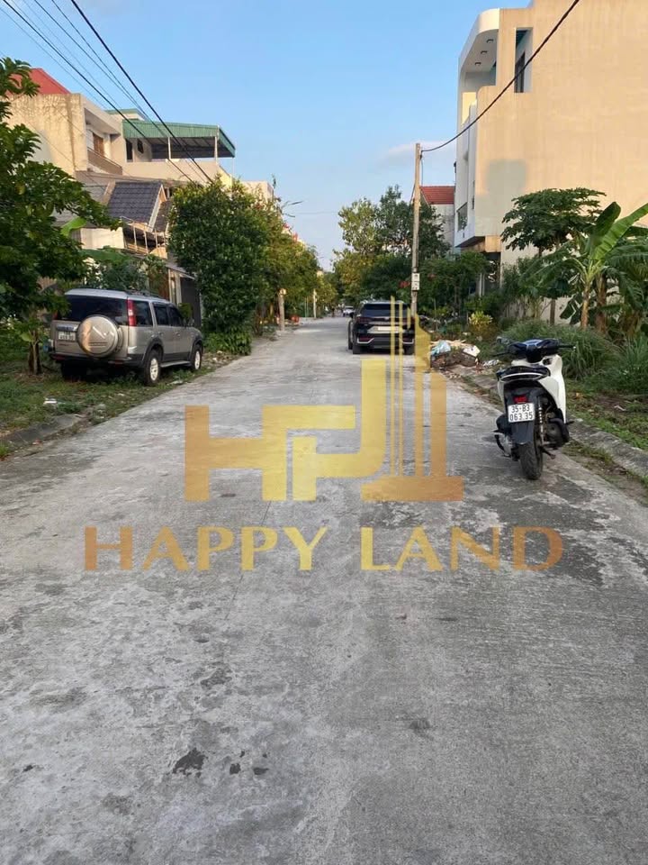 Đất nền Ninh Bình 111m² giá 5.4 tỷ - Sổ đỏ chính chủ, dễ thương lượng!