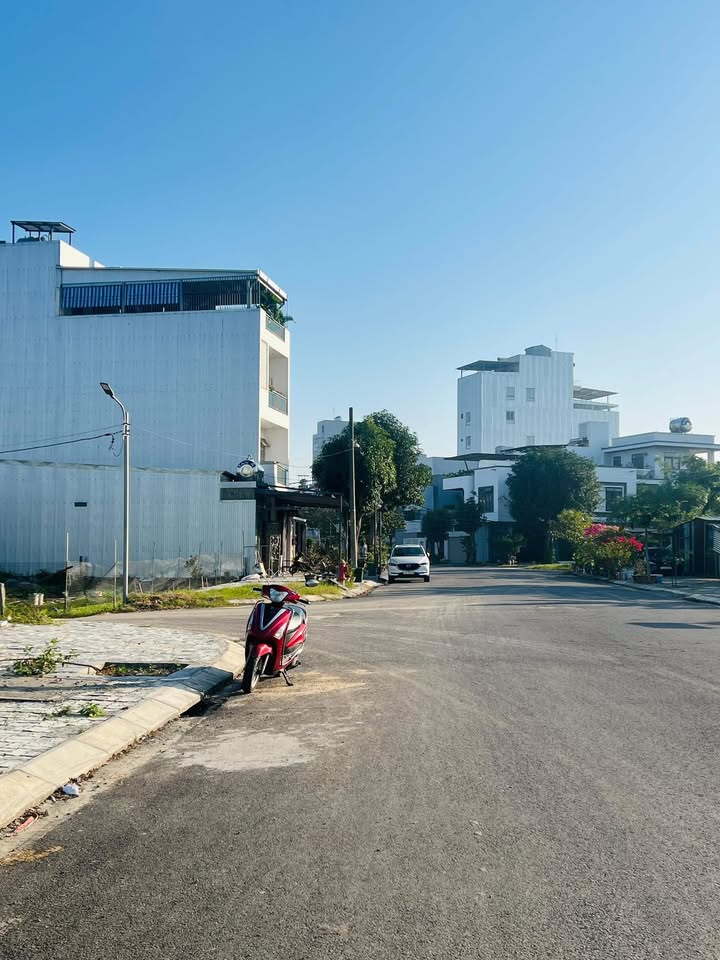 FrontHouse Hòa Khánh 98.5m² giá 7.15 tỷ - Sổ hồng chính chủ, thương lượng thiện chí!