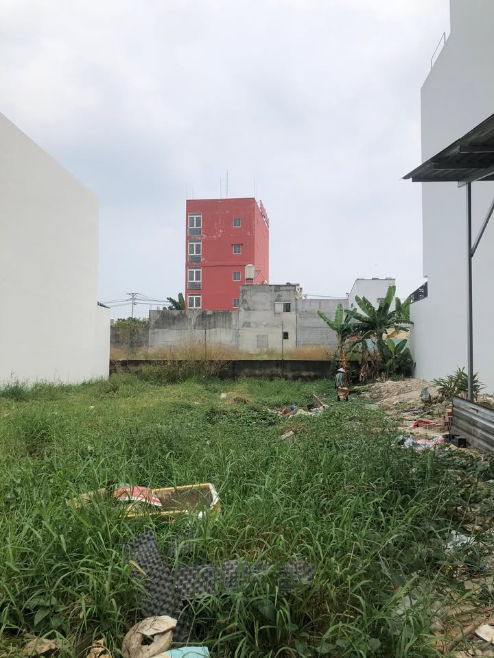 Đất nền 130m² Bà Điểm, Hóc Môn giá 5.6 tỷ - Đầu tư sinh lời ngay!