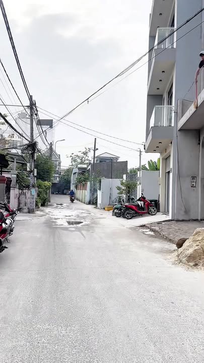 Đất Thổ cư 100m² Thới Tam Thôn Hóc Môn giá 4.99 tỷ - Sổ hồng riêng chính chủ!