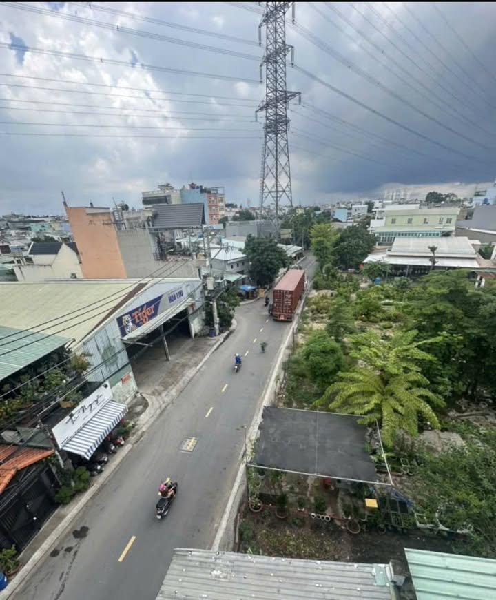 Nhà mặt tiền kinh doanh Tân Chánh Hiệp Quận 12, 90m² giá 10 tỷ - Sẵn sàng vào ở ngay!