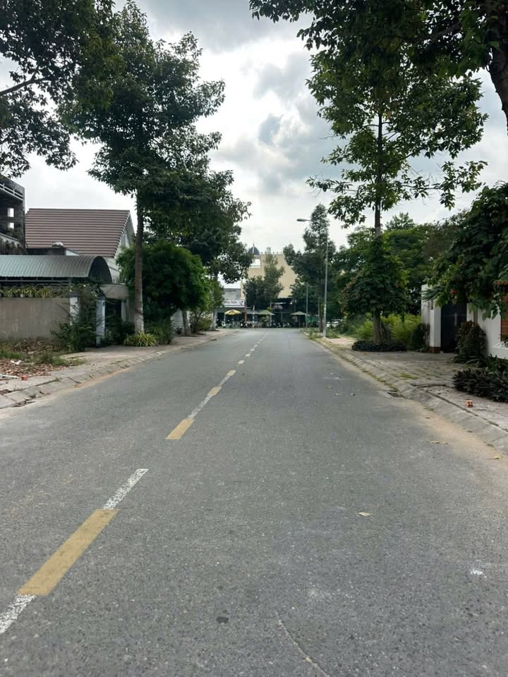 Bán lô biệt thự Trương Định Gò Công 300m² giá 4.3 tỷ - Đất đô thị chính chủ!