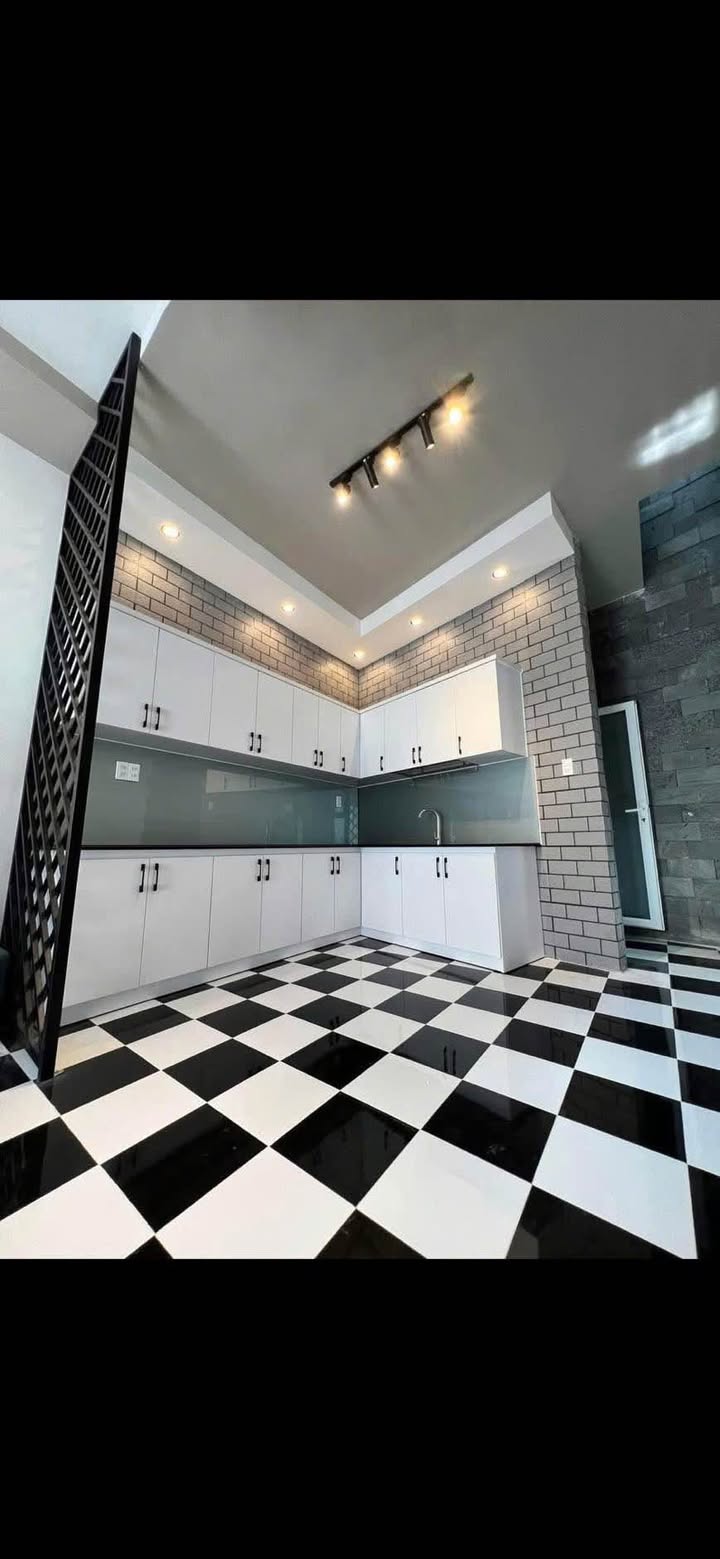 Nhà phố Đà Lạt 80m² giá 1.95 tỷ - Cần bán gấp chính chủ!