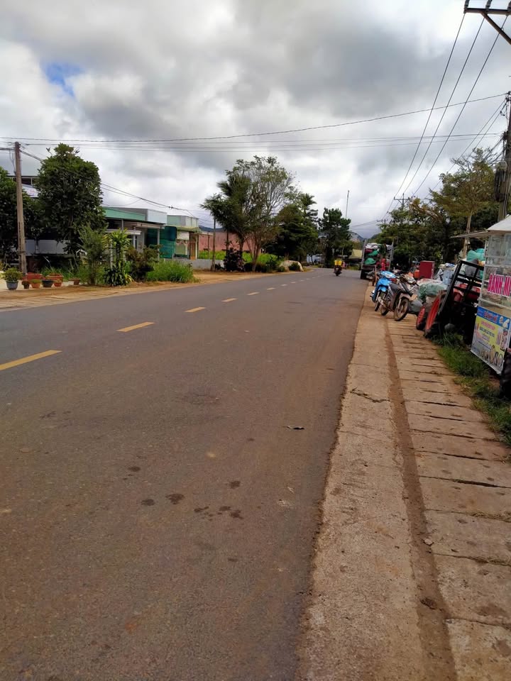 Đất thổ cư 300m² tại Quảng Lập, Lâm Đồng - Giá chỉ 2 tỷ - Đầu tư sinh lời ngay!