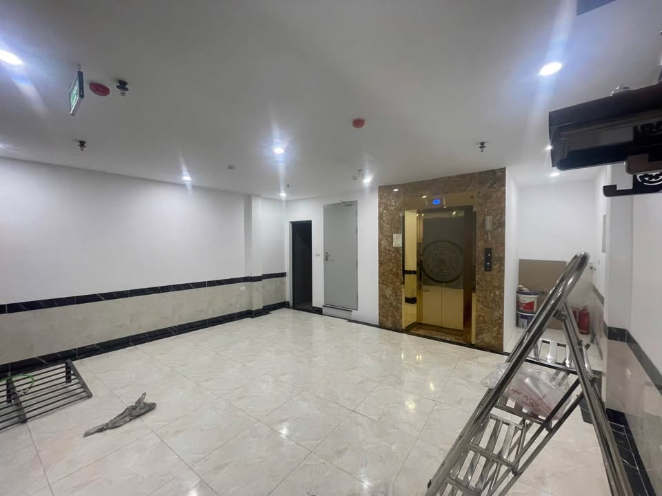 Căn hộ cho thuê ngõ Hoàng Cầu, Đống Đa - 9 phòng full đồ, tiện nghi sang trọng