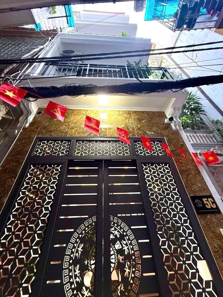 Nhà phố Trường Chinh 34m² giá 9 tỷ - Sẵn sàng vào ở ngay!