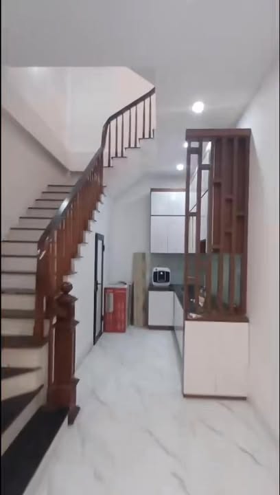 Nhà nguyên căn cho thuê tại ngõ 299 Đại Mỗ, 40m² giá 12,5 triệu - Nhà mới, thiết kế hiện đại!