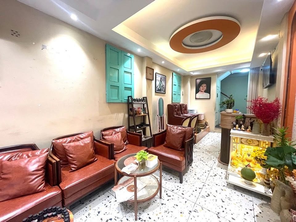 Nhà cho thuê Hẻm 491 Nguyễn Đình Chiểu, Quận 3, 36m² giá 25 triệu - Tiện ích đầy đủ!