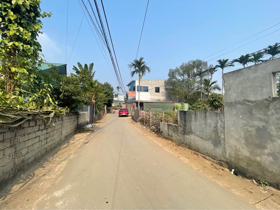 Đất Xóm Chùa, Phường Thống Nhất, 100m² giá 1.2 tỷ - Đường nhựa, ô tô tránh nhau!