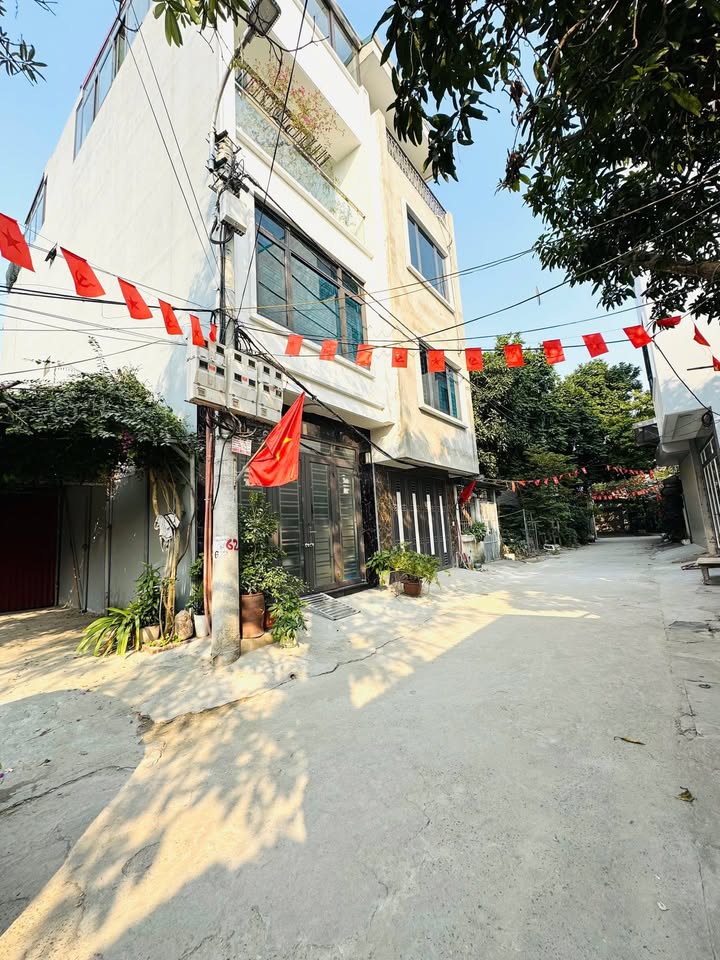 Đất Học viện Nông Nghiệp Trâu Quỳ 62m² giá 6.8 tỷ - Cơ hội đầu tư sinh lời!