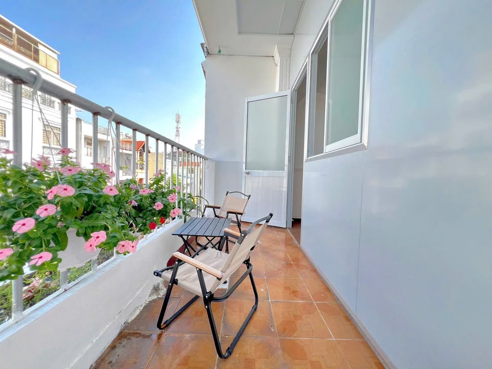 Căn hộ Studio Nguyễn Thái Bình, Tân Bình - Ban công lớn thoáng mát!