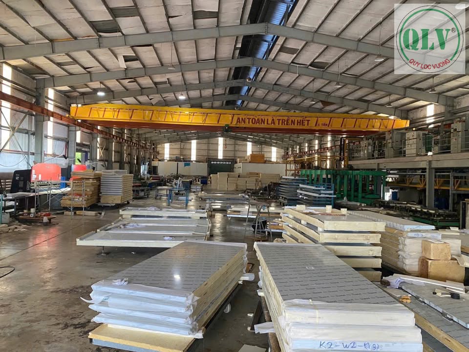 Cho thuê nhà xưởng KCN Đông Nam, Củ Chi 3.000m² - Đường nội bộ rộng, xe container vào tận nơi!