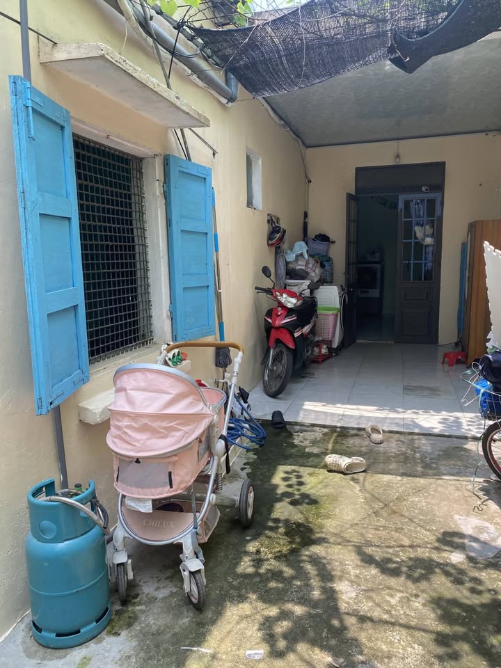 Nhà cấp 4 lô góc Tôn Đản 152m² giá 4.2 tỷ - Đầu tư sinh lời ngay!