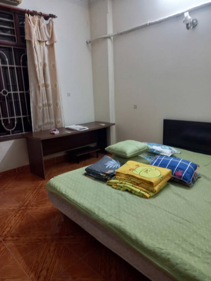 Nhà riêng cho thuê tại Trần Duy Hưng, Quận Cầu Giấy - 200m² chỉ 16 triệu/tháng!