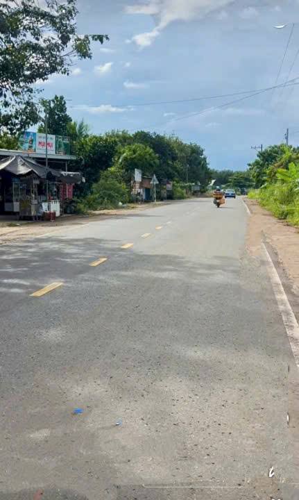 Đất nền 30m mặt tiền đường DT 756, xã Tân Hiệp, Huyện Hớn Quản, 4 tỷ - Vị trí kinh doanh lý tưởng!