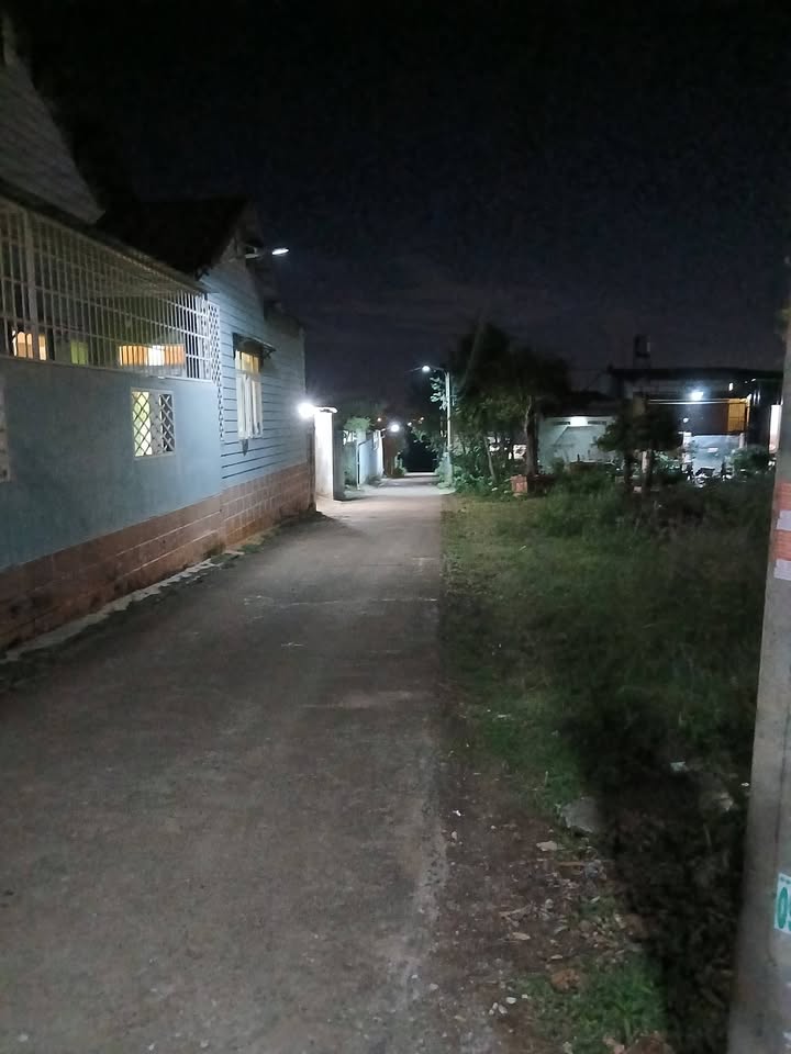 Đất nền hẻm 327 Ymoan, Buôn Ma Thuột 100m² giá 550 triệu - Sổ đỏ chính chủ, thương lượng ngay!