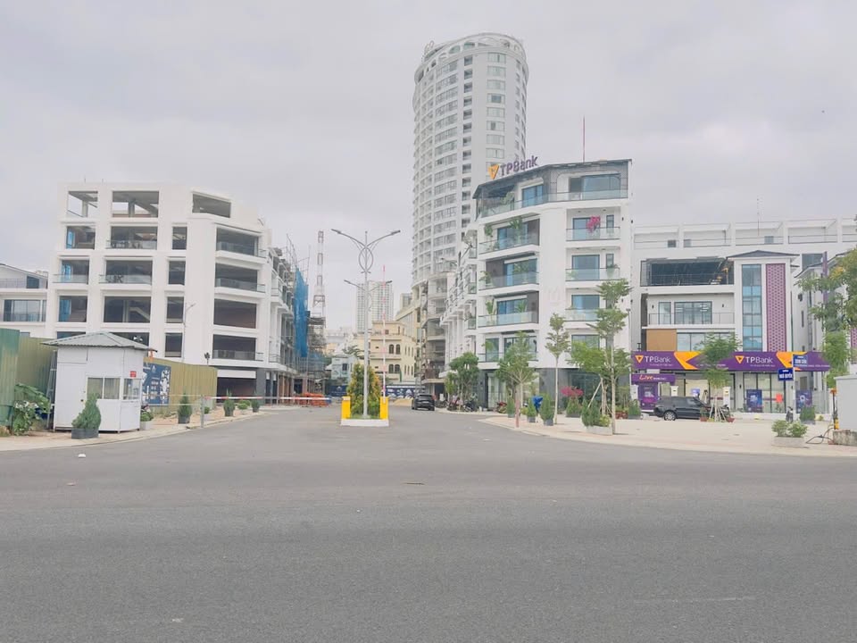 Nhà phố KĐT Biển VIP Cồn Tân Lập Nha Trang 100m² giá 22 tỷ - Đầu tư tiềm năng không thể bỏ qua!