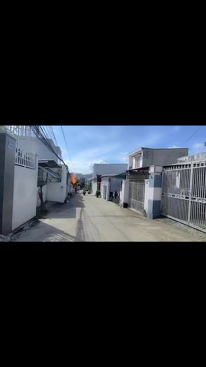 Nhà cấp 4 Vĩnh Thạnh Nha Trang 97.9m² giá 4.2 tỷ - Vị trí nghỉ dưỡng lý tưởng!