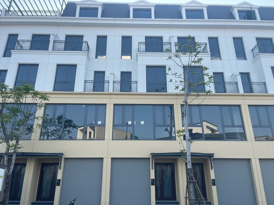 Townhouse Central Riverside Thanh Hóa 85m² giá 6.4 tỷ - Đầu tư sinh lời bền vững!