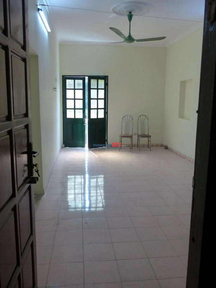 Căn hộ Khu TT Nguyễn Công Trứ, Hai Bà Trưng 110m² giá 9,5 triệu - Không gian sống lý tưởng!