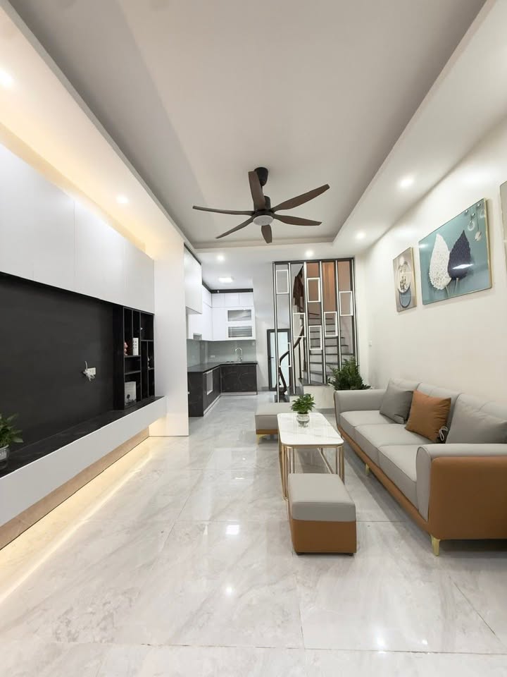 Nhà riêng Dương Văn Bé, Vĩnh Tuy 35m² giá 8 tỷ - Sẵn sàng vào ở ngay!