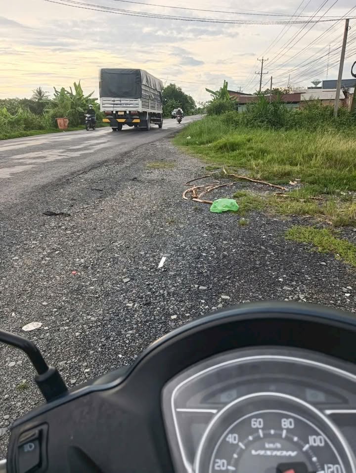 Đất thổ cư Huyện Đức Hòa 20.000m² giá 22 tỷ - Mặt tiền quốc lộ 62, phù hợp mở kho xưởng!