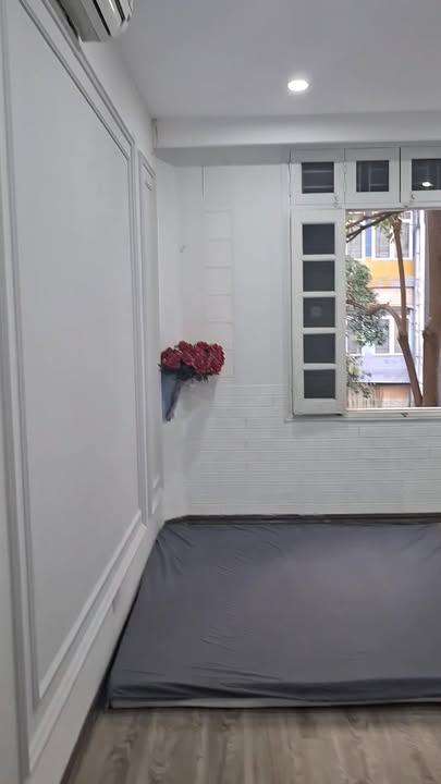 Phòng cho thuê tại Đặng Thùy Trâm, Cầu Giấy 25m² giá 3.5 triệu - Sạch sẽ, thoáng mát!