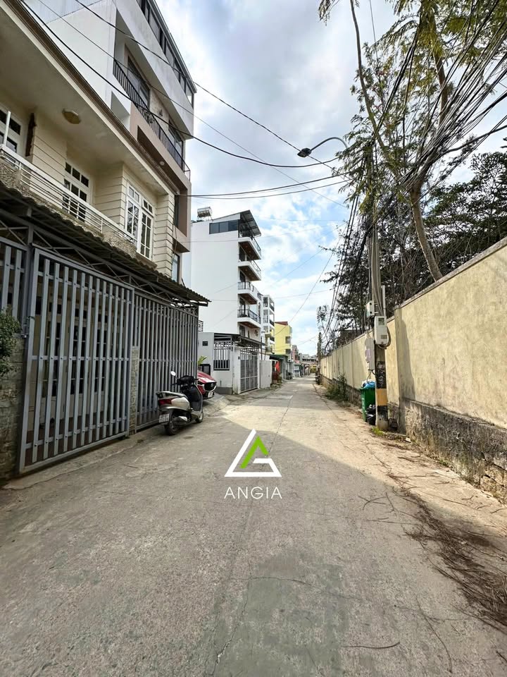 Đất Nguyễn Hữu Cảnh, Đà Lạt 104m² giá 6.5 tỷ - Sẵn sàng sang tên!