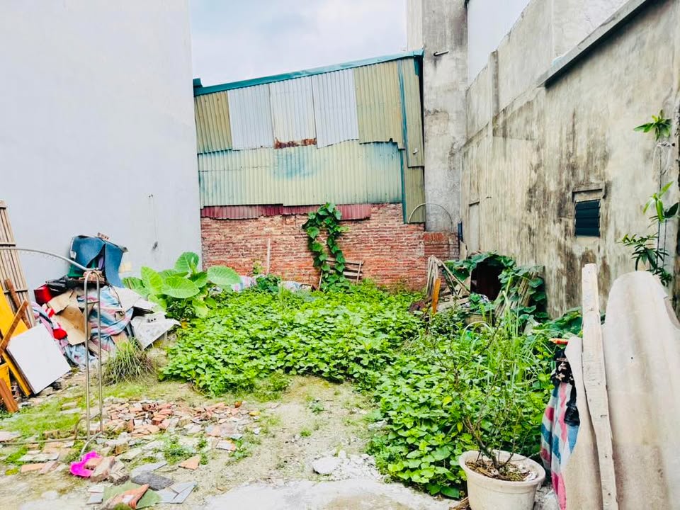 Đất nền Vinhomes Phúc Lợi 75m² giá nhỉnh 7 tỷ - Đầu tư sinh lời ngay!