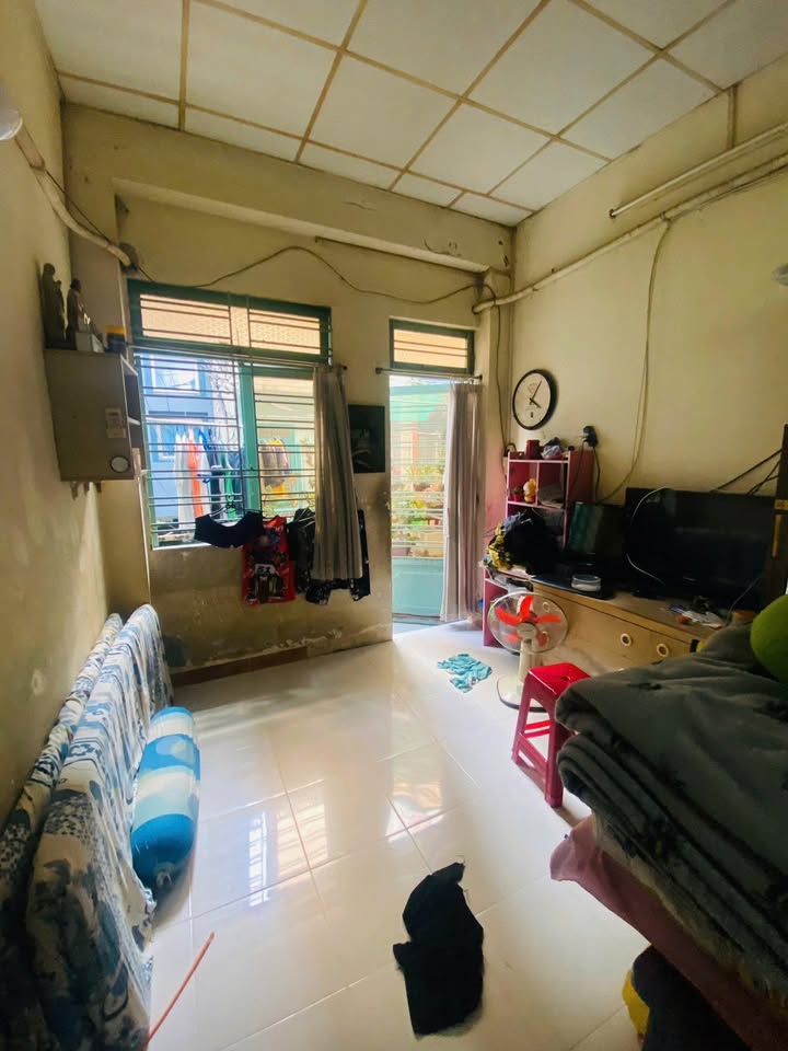 Nhà nát tại Quận 10 31m² giá 7.8 tỷ - Tiện xây mới