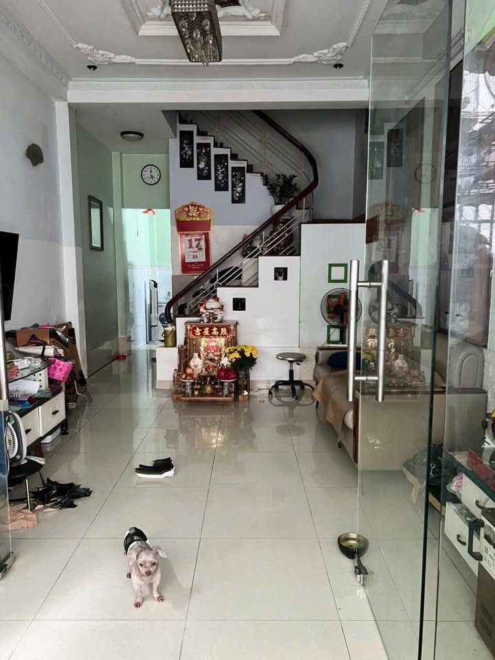 Nhà riêng đường Đoàn Văn Bơ, Quận 4, 47.4m² giá 5 tỷ - Sổ hồng chính chủ, an ninh tốt!