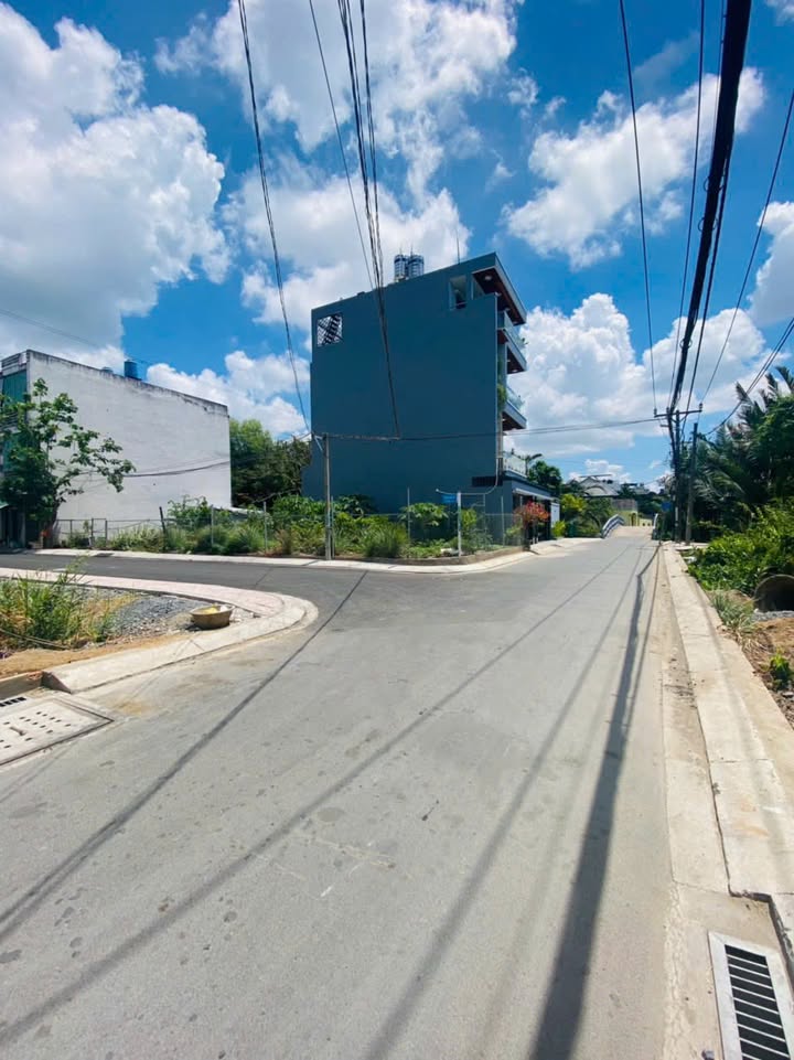 Đất mặt tiền hẻm 855 Nguyễn Bình 122.5m² giá 4.7 tỷ - Đầu tư sinh lời ngay!