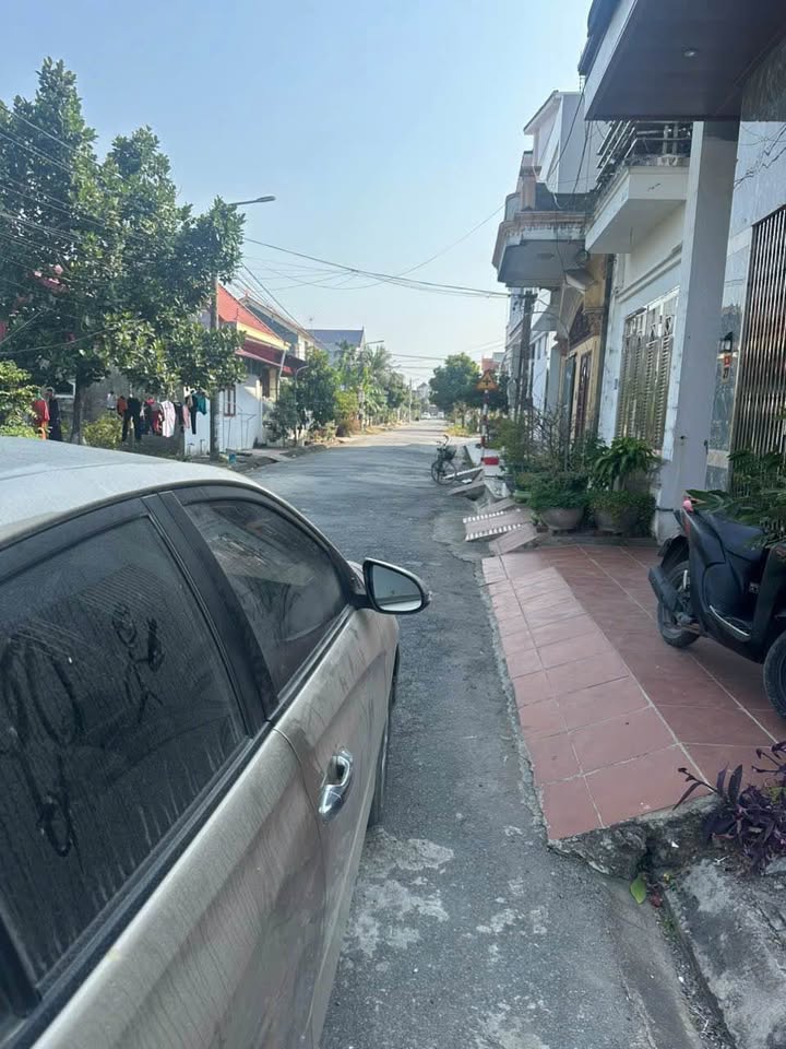 Đất nền chính chủ tại Ngõ 183 Tân Thành, 74.3m² giá 1.95 tỷ - Đầu tư sinh lời!