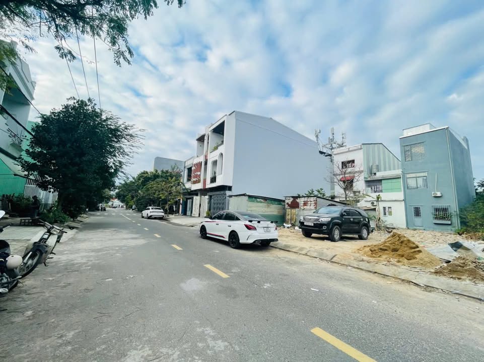 Đất mặt tiền đường Nguyễn Thúy, Quận Liên Chiểu 85.5m² giá 6.65 tỷ - Đầu tư sinh lời ngay!