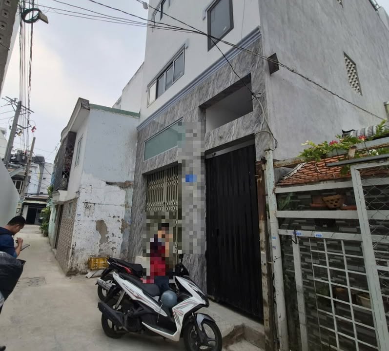 Kho cho thuê tại Đông Tiền, Quận Tân Bình, 140m² giá 50 triệu - Đừng bỏ lỡ cơ hội này!