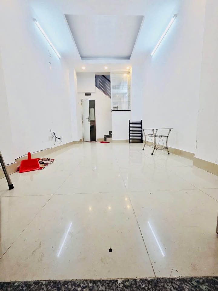 Nhà cho thuê Nguyễn Sơn, Quận Tân Phú 28m² giá 10.5 triệu - Thích hợp kinh doanh