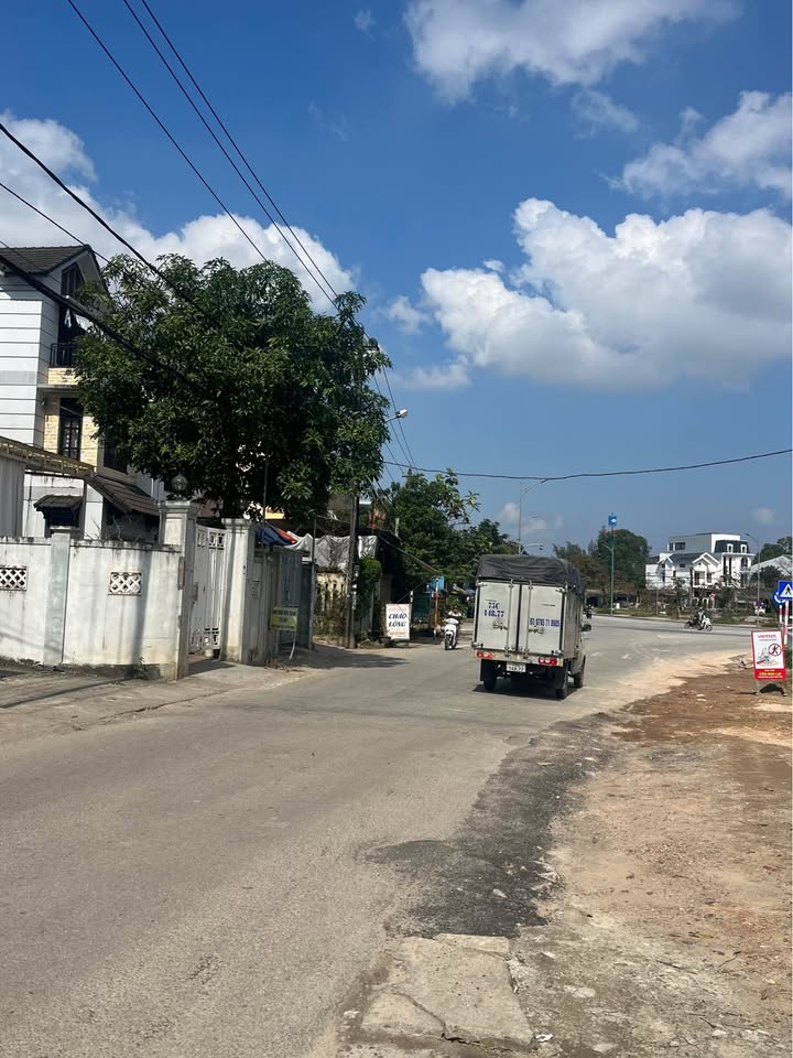 Bán gấp FrontHouse mặt tiền Trần Thái Tông 605m² giá 4.7 tỷ - Cơ hội đầu tư tuyệt vời!