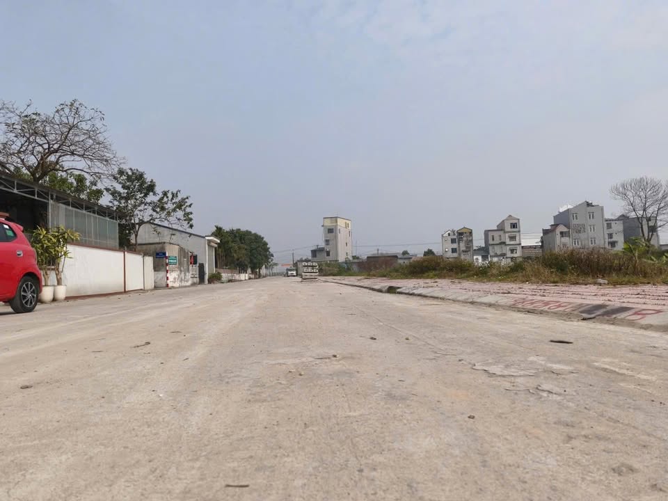 Đất nền Hội Thịnh - Tam Dương 100m² giá chỉ 2.3 tỷ - Cơ hội đầu tư không thể bỏ qua!