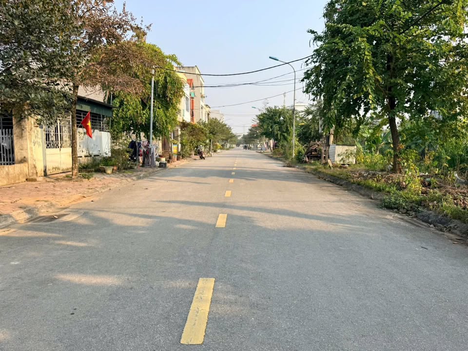 Đất 2 mặt tiền Đường Vũ Thê Lang, 115m² giá 5 tỷ - Cơ hội đầu tư tuyệt vời!