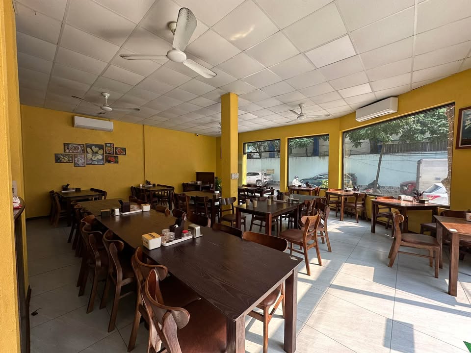 Quán ăn lô góc Lưu Hữu Phước, Mỹ Đình 150m² giá 30 triệu - Kinh doanh thuận lợi ngay!