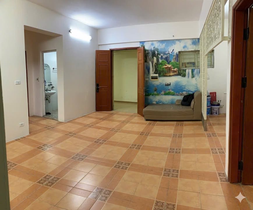 Chung cư cho thuê 3 ngủ Lĩnh Nam 94m² - Vào ở ngay, giá tốt!