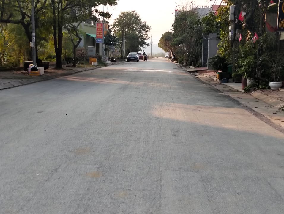 Lô đất Phù Lỗ, Huyện Sóc Sơn 110m² giá 4.4 tỷ - Sổ đỏ chính chủ sẵn sàng giao dịch!