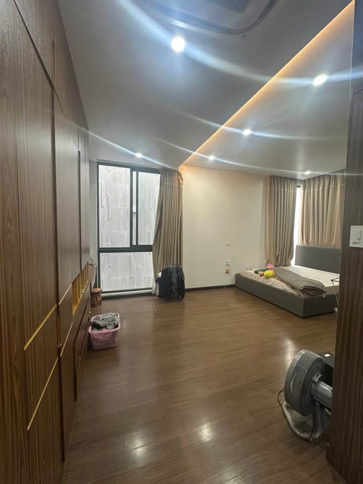 Bán nhà 3 tầng + 1 tum tại Phước Tiến, Nha Trang – Diện tích 188,3m² chỉ 34 tỷ!