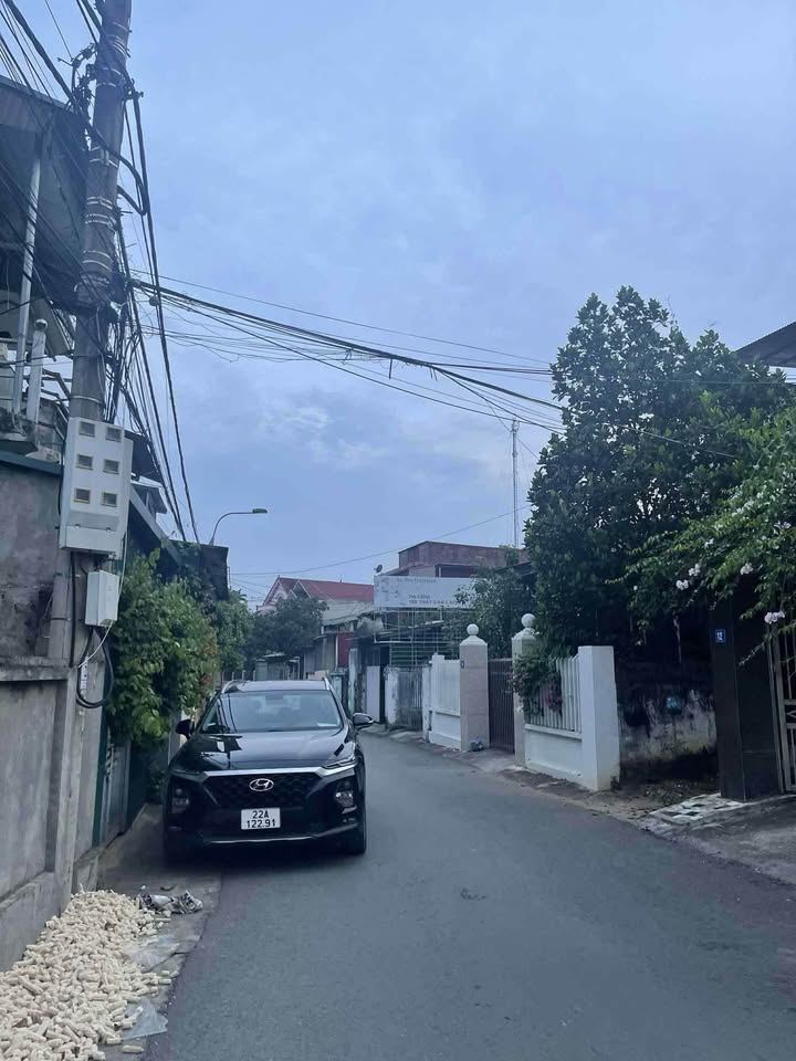 Nhà bán tại Phường An Tường, Tuyên Quang 110m² - Gần trường cấp 1,2 An Tường!