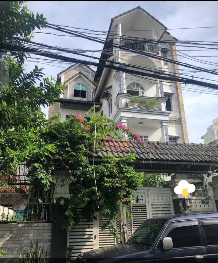 Nhà 4 Tầng Mặt Tiền Nguyễn Ảnh Thủ, Quận 12, 250m² - Đầu Tư Sinh Lời Ngay Lập Tức!