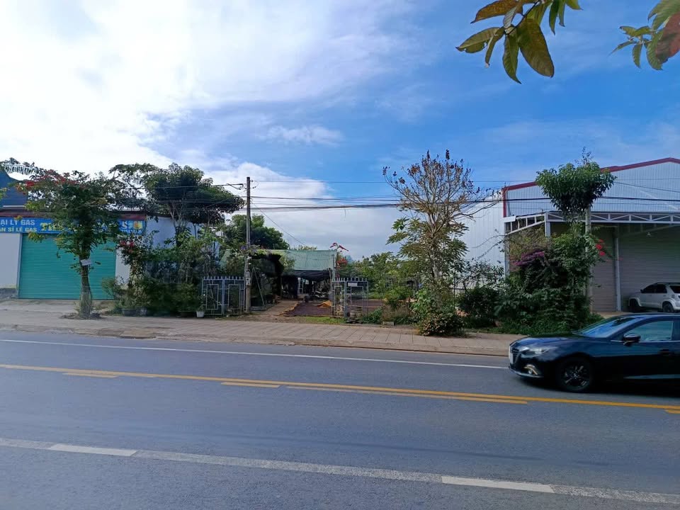 Đất thổ cư mặt tiền Quốc lộ 20, Lộc An, 300m² - Cơ hội đầu tư tuyệt vời!