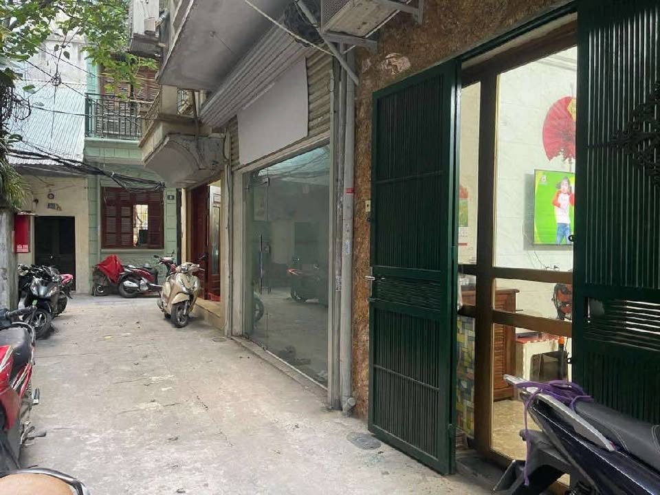 Nhà phố Minh Khai, Hai Bà Trưng 73m² giá 21.9 tỷ - Đầu tư sinh lời cao!