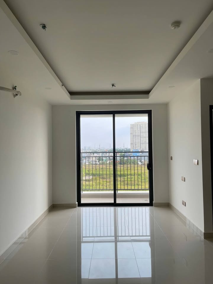 Căn hộ Q7 Boulevard Quận 7 70m² giá 3.95 tỷ - Căn góc view sông thoáng mát!